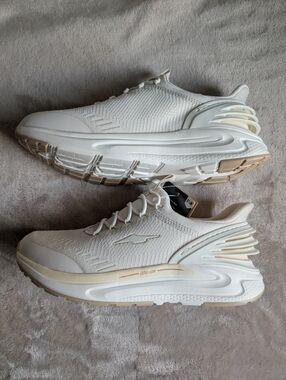 AVIA Cream Chunky Slip-On Sneakers